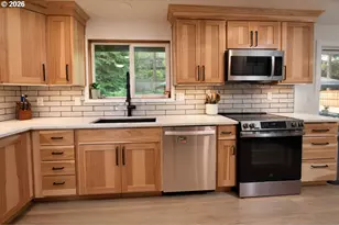 2540 W 22nd Ave, Eugene, OR 97405 - Photo 10
