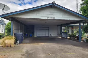 725 W Main St, Molalla, OR 97038 - Photo 26