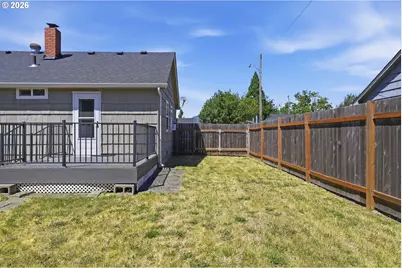 1385 Parker St, Springfield, OR 97477 - Photo 30