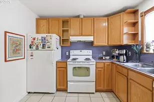 1385 Parker St, Springfield, OR 97477 - Photo 14