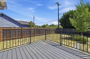 1385 Parker St, Springfield, OR 97477 - Photo 24