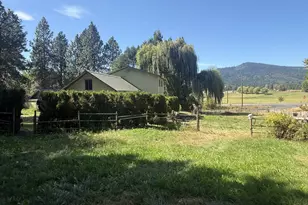 784 Wall St, Husum, WA 98623 - Photo 8