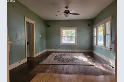 431 SW 3rd Ave, Canby, OR 97013 - Photo 4