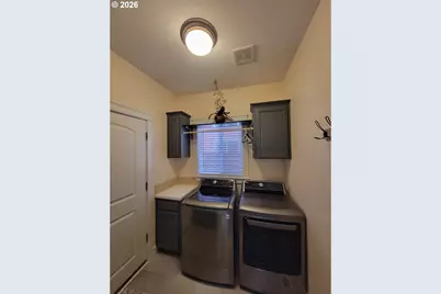 4889 Whitewater St, Salem, OR 97305 - Photo 36