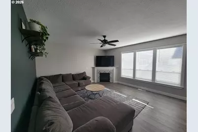 4889 Whitewater St, Salem, OR 97305 - Photo 14