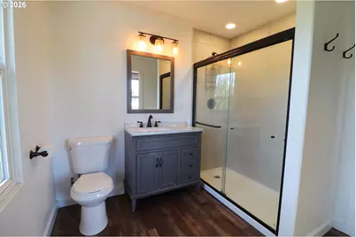 305 E Adams St, Burns, OR 97720 - Photo 22