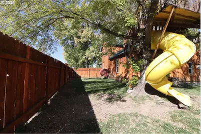 305 E Adams St, Burns, OR 97720 - Photo 30