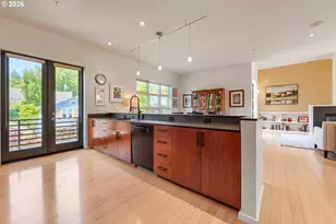 4412 S Corbett Ave, Portland, OR 97239 - Photo 10