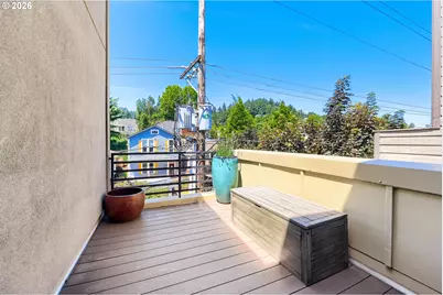 4412 S Corbett Ave #North, Portland, OR 97239 - Photo 28