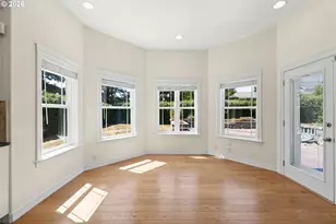 1158 Three Wood Dr, Bandon, OR 97411 - Photo 10