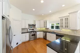 1158 Three Wood Dr, Bandon, OR 97411 - Photo 14