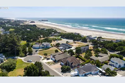 1158 Three Wood Drive, Bandon, OR 97411 - Photo 42