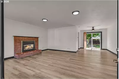 238 Gregory Ln SE, Salem, OR 97302 - Photo 6