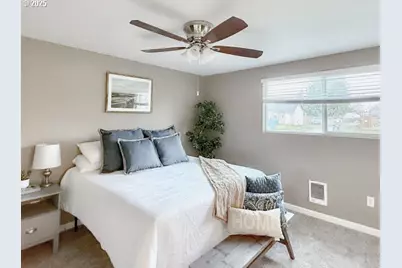 2364 E Irwin Way, Eugene, OR 97402 - Photo 14