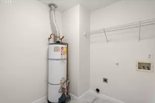 7544 NE Catherine Ct, Hillsboro, OR 97124 - Photo 24