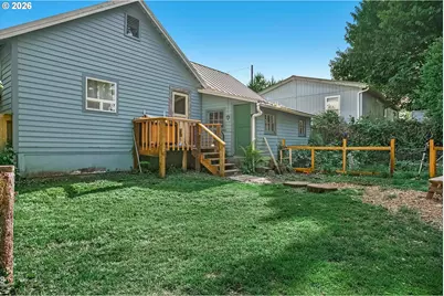 1909 NE 20th St, Lincoln City, OR 97367 - Photo 30