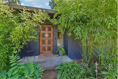910 SE Storey St, McMinnville, OR 97128 - Photo 2