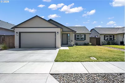 5105 Holly St, Springfield, OR 97478 - Photo 2