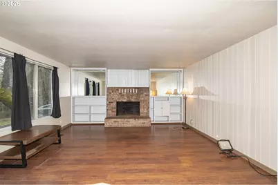 4885 Azalea Dr, Grants Pass, OR 97526 - Photo 4