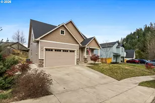 924 Park Street, Sweet Home, OR 97386 - Photo 2