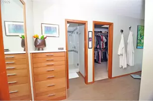 6431 SW Dolph Dr, Portland, OR 97219 - Photo 30