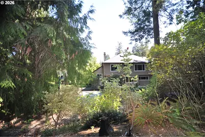 6431 SW Dolph Dr, Portland, OR 97219 - Photo 34