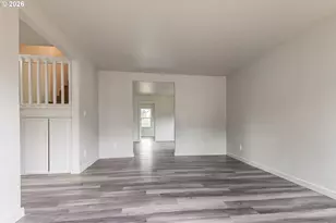 820 N 1st Ave, Kelso, WA 98626 - Photo 4