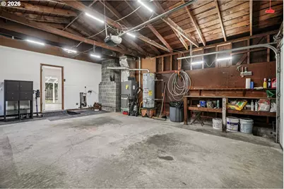 1018 SE 164th Ave, Portland, OR 97233 - Photo 28