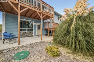 2202 NW Mokmak Lake Dr, Waldport, OR 97394 - Photo 34