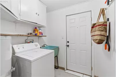 3943 Ocean Beach Hwy, Longview, WA 98632 - Photo 14