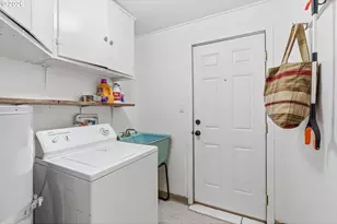 3943 Ocean Beach Hwy, Longview, WA 98632 - Photo 14