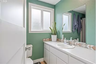 1146 SW James Ct, Dundee, OR 97115 - Photo 12