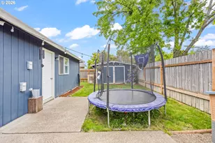 1146 SW James Ct, Dundee, OR 97115 - Photo 20