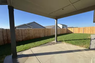 894 E Maple Brook Ave, Hermiston, OR 97838 - Photo 16