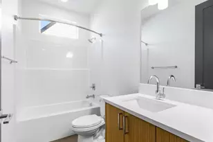 2833 NE 62nd Ave, Portland, OR 97213 - Photo 24