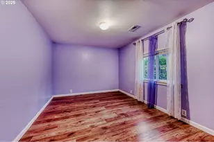 8426 NE Wygant St, Portland, OR 97220 - Photo 12