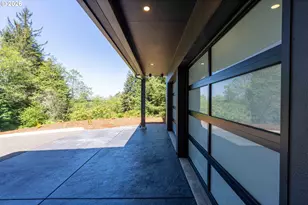 1192 Shon-Sta Way, Coos Bay, OR 97420 - Photo 14