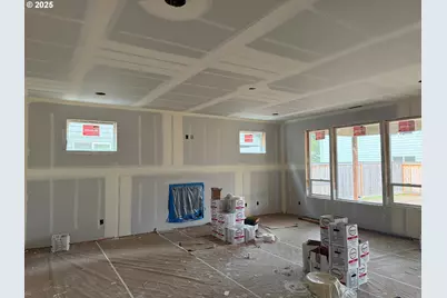 1750 N Oak St, Canby, OR 97013 - Photo 2