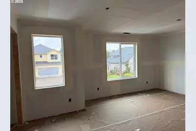 1750 N Oak St, Canby, OR 97013 - Photo 8