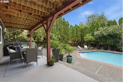 3211 SW Ridge Dr, Portland, OR 97219 - Photo 38