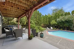3211 SW Ridge Dr, Portland, OR 97219 - Photo 38