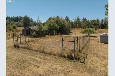 40028 Lacomb Dr, Lebanon, OR 97355 - Photo 34