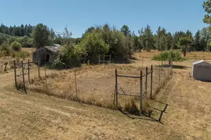 40028 Lacomb Dr, Lebanon, OR 97355 - Photo 34