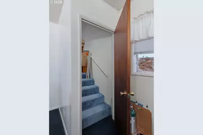 40028 Lacomb Dr, Lebanon, OR 97355 - Photo 16