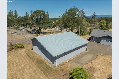 40028 Lacomb Dr, Lebanon, OR 97355 - Photo 38