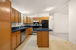 17984 S Grant Dr, Oregon City, OR 97045 - Photo 14