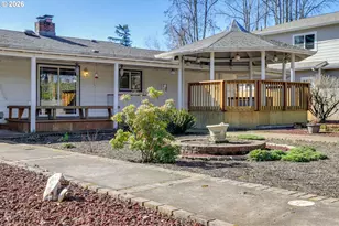 1943 Monterey Ln, Eugene, OR 97401 - Photo 24