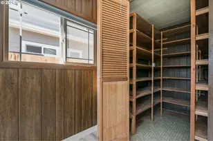 1943 Monterey Ln, Eugene, OR 97401 - Photo 12