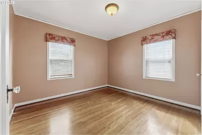 7836 N Chautauqua Blvd, Portland, OR 97217 - Photo 20