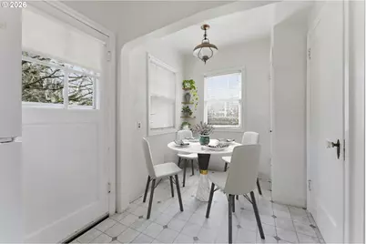 7836 N Chautauqua Blvd, Portland, OR 97217 - Photo 14